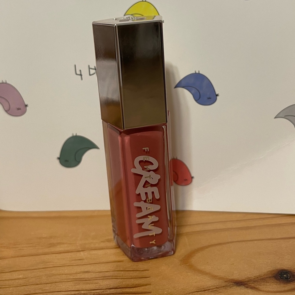 Fenty beauty gloss bomb cream color drip lip cream